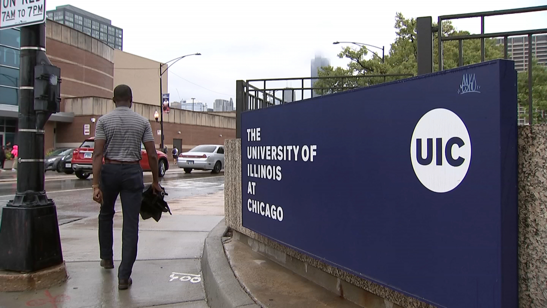 University of Illinois Chicago Faculty to Strike Tuesday After 12-Hour Bargaining Session, Months of Negotiations – NBC Chicago