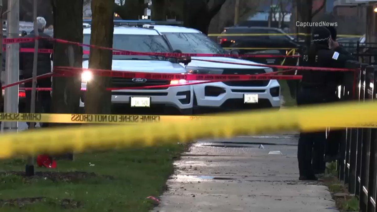 Man Critically Injured in Police-Involved Shooting in Pullman Neighborhood - Vimarsana News