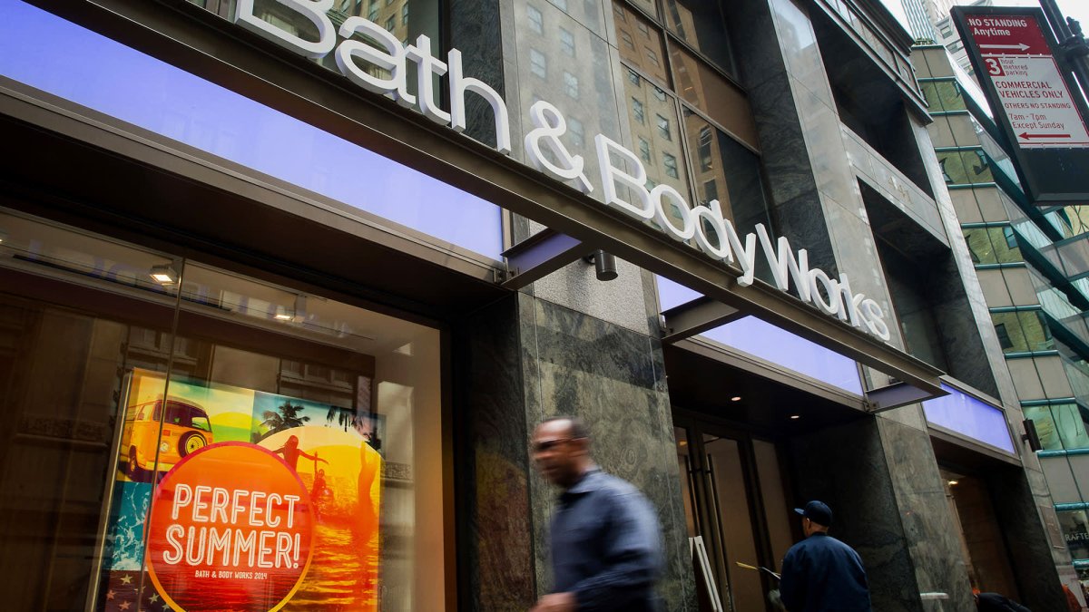 Bath & Body Works CEO Andrew Meslow to Step Down Due to Health Reasons - Vimarsana News