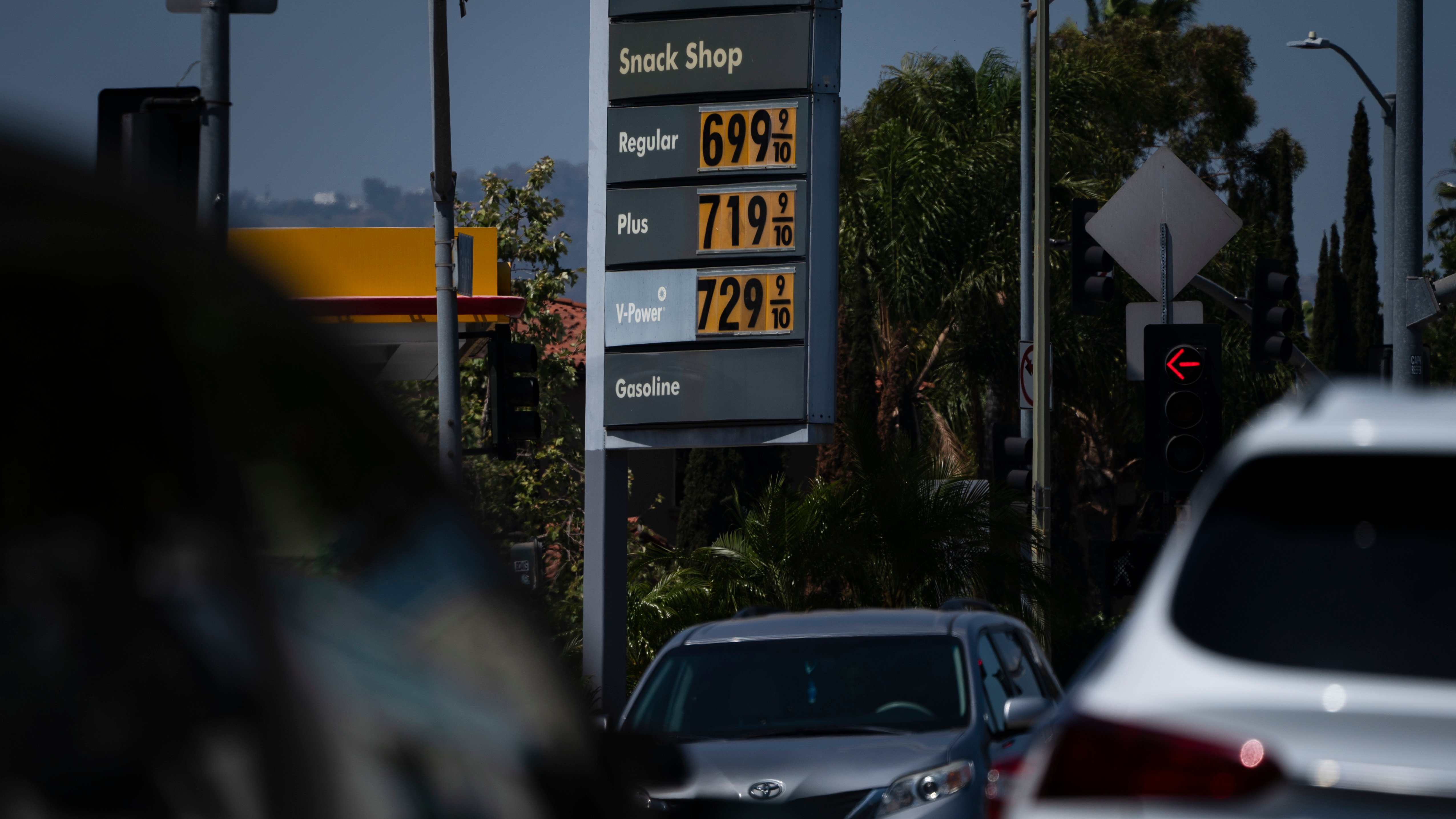 More Memorial Day Travel Expected, Despite High Gas Prices - Vimarsana News