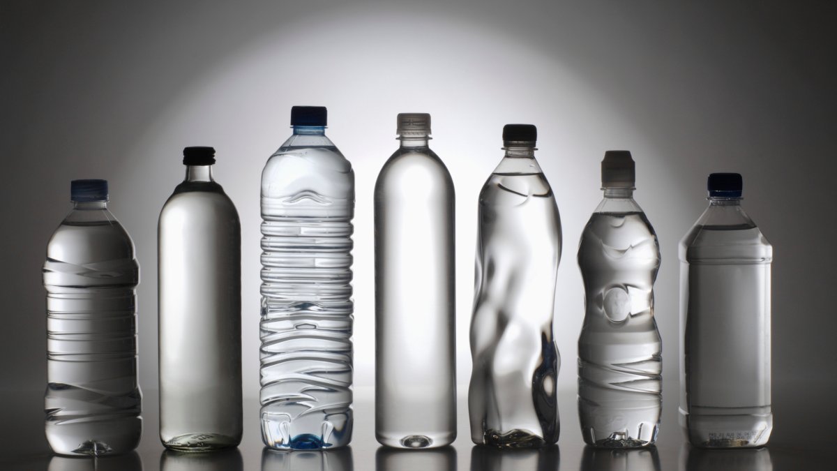 Bottled drinking water contains a quarter million invisible nanoplastic particles, scientists find – NBC Chicago - Vimarsana News