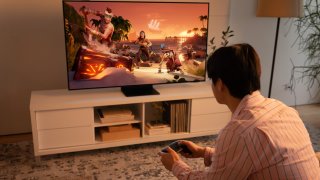 People will be able to play Xbox Game Pass games over a cloud connection on 2022 Samsung smart TVs.