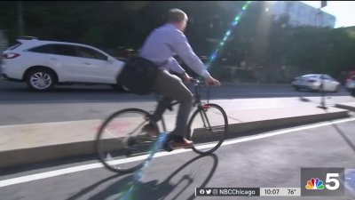 Chicago to Add Concrete Barriers to All Protected Bike Lanes by 2023