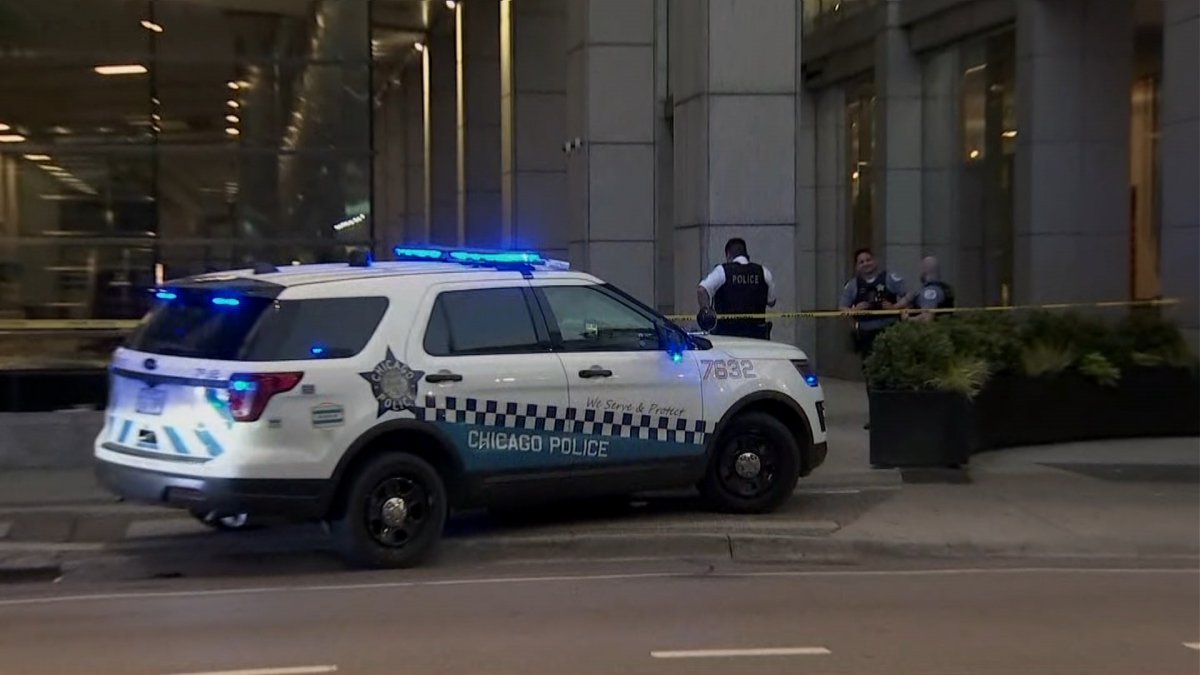 Man Shot During Attempted Armed Robbery in River North Neighborhood ...