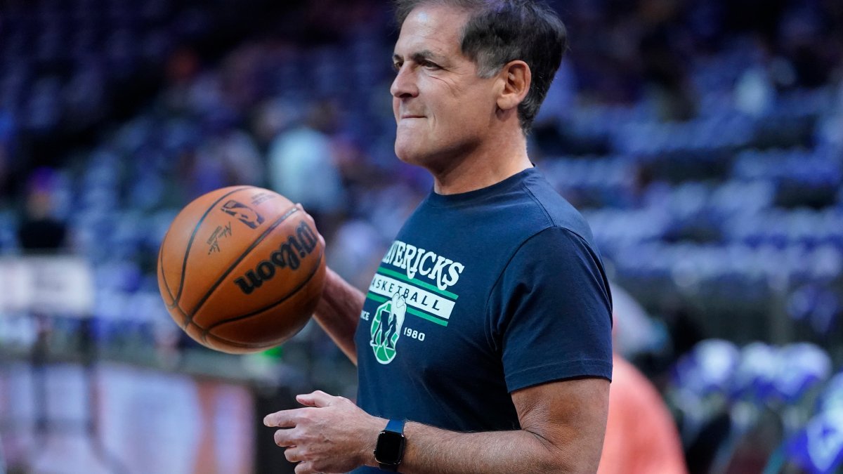 Mark Cuban Shares His Money-Saving Grocery Store Hack – NBC Chicago - Vimarsana News