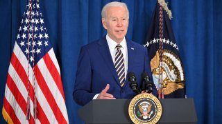 US-politics-BIDEN-ECONOMY-employment