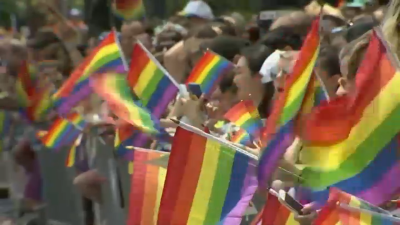 Large Crowds Expected for Chicago's Pride Parade