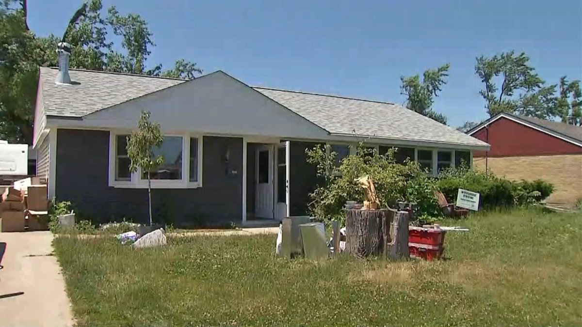 A Year Later, Some Woodridge Residents Still Picking Up The Pieces from Devastating Tornado - Vimarsana News