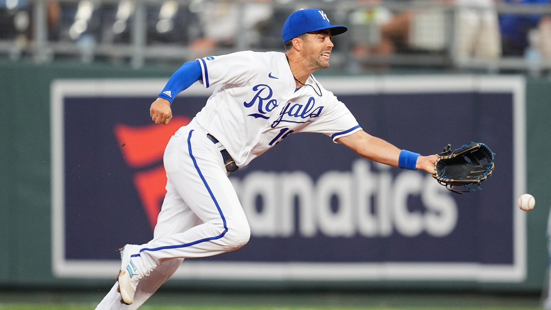 Why Whit Merrifield Could Be the Perfect Addition to the White Sox Roster –  NBC Chicago