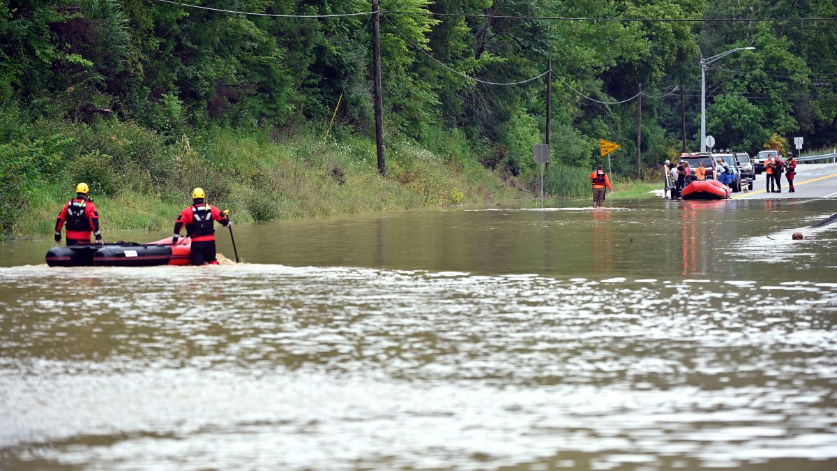 Search for Kentucky Flood Victims Could Take Weeks – NBC Chicago