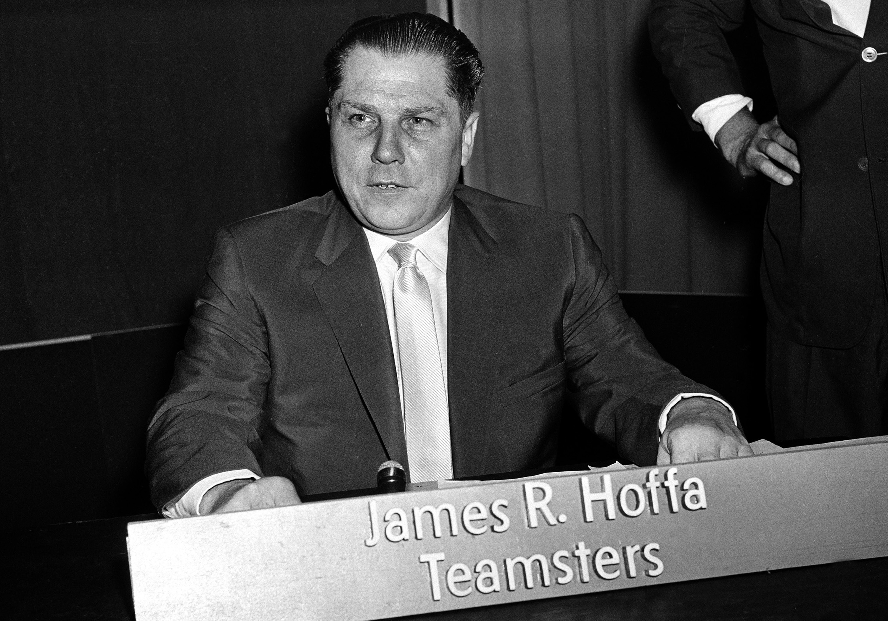 Without a body, after 50 years Jimmy Hoffa's death is a trail of riddles