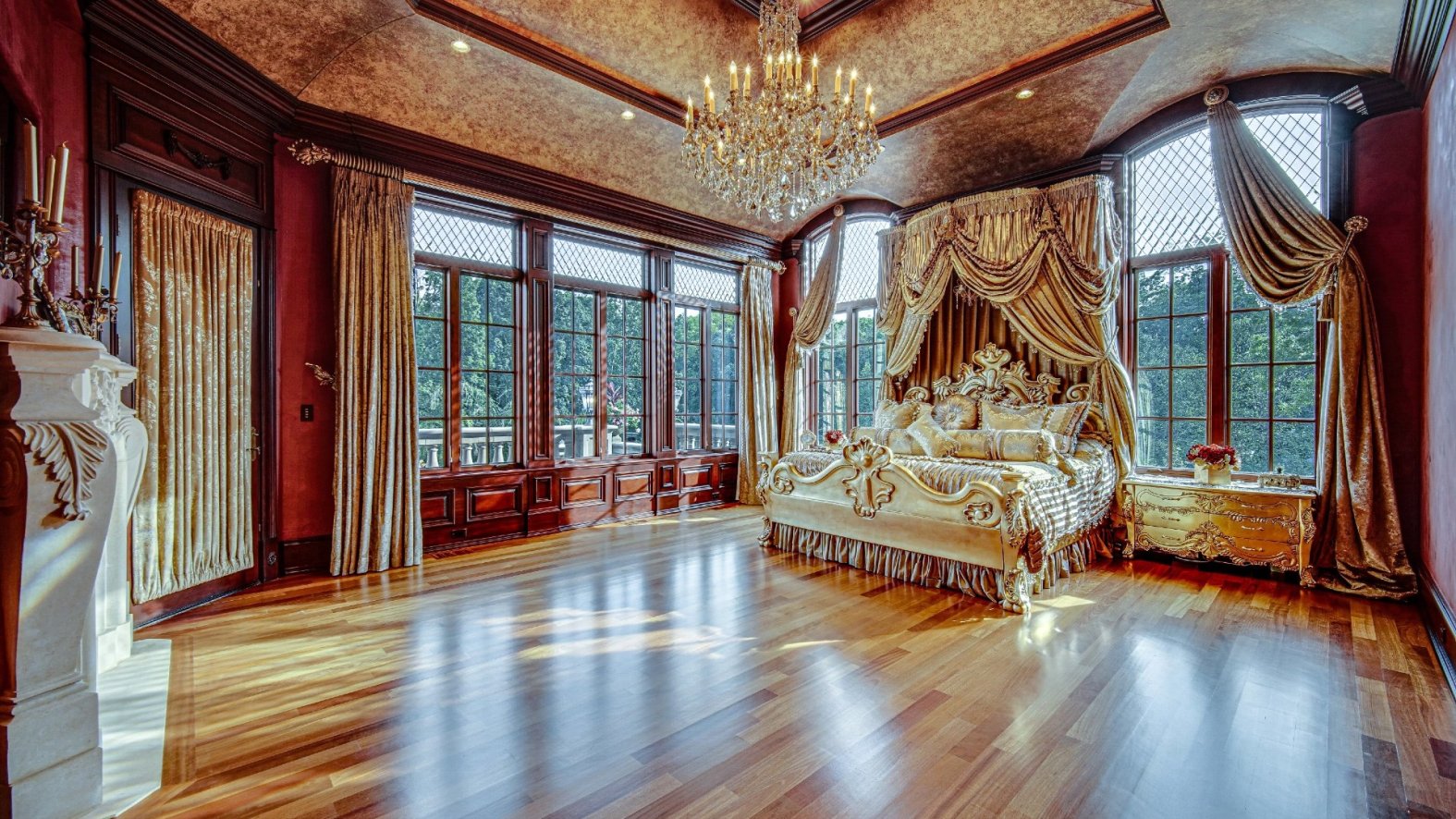 Homer Glen Mansion With Barbie Museum Inside Sells for Record Price