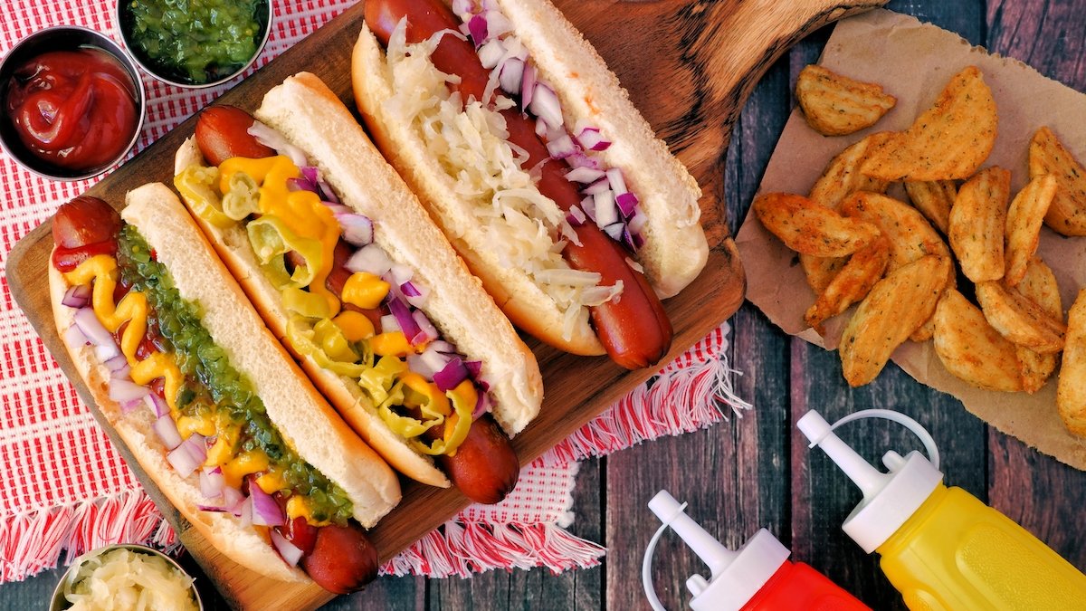 National Hot Dog Day 2022: Where to Score Free Hot Dogs and More – NBC Chicago - Vimarsana News