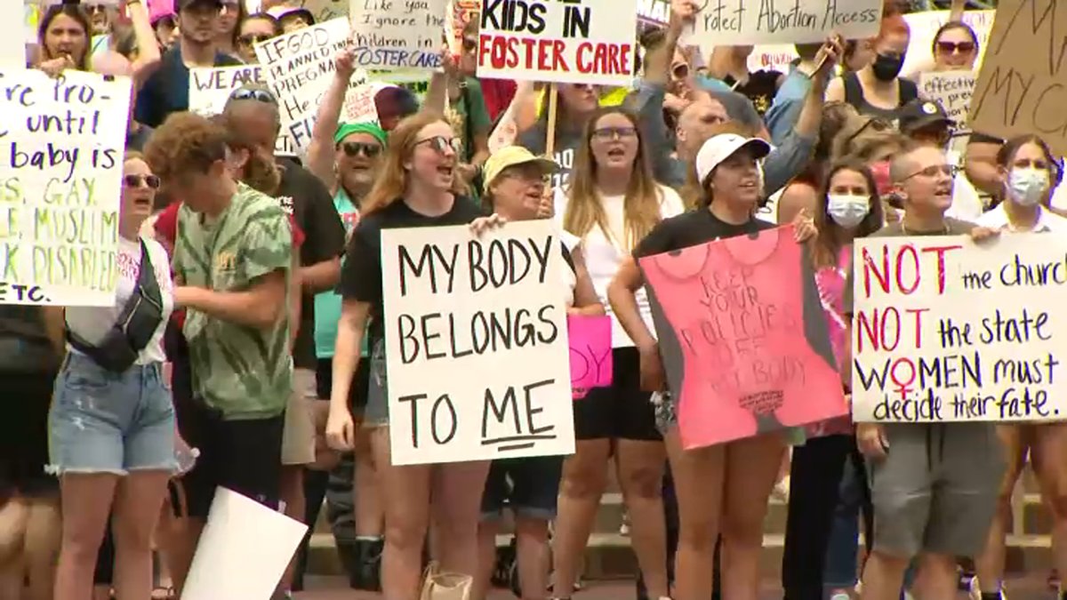 Indiana Special Session on Proposed Abortion Ban Draws Protest Crowds ...