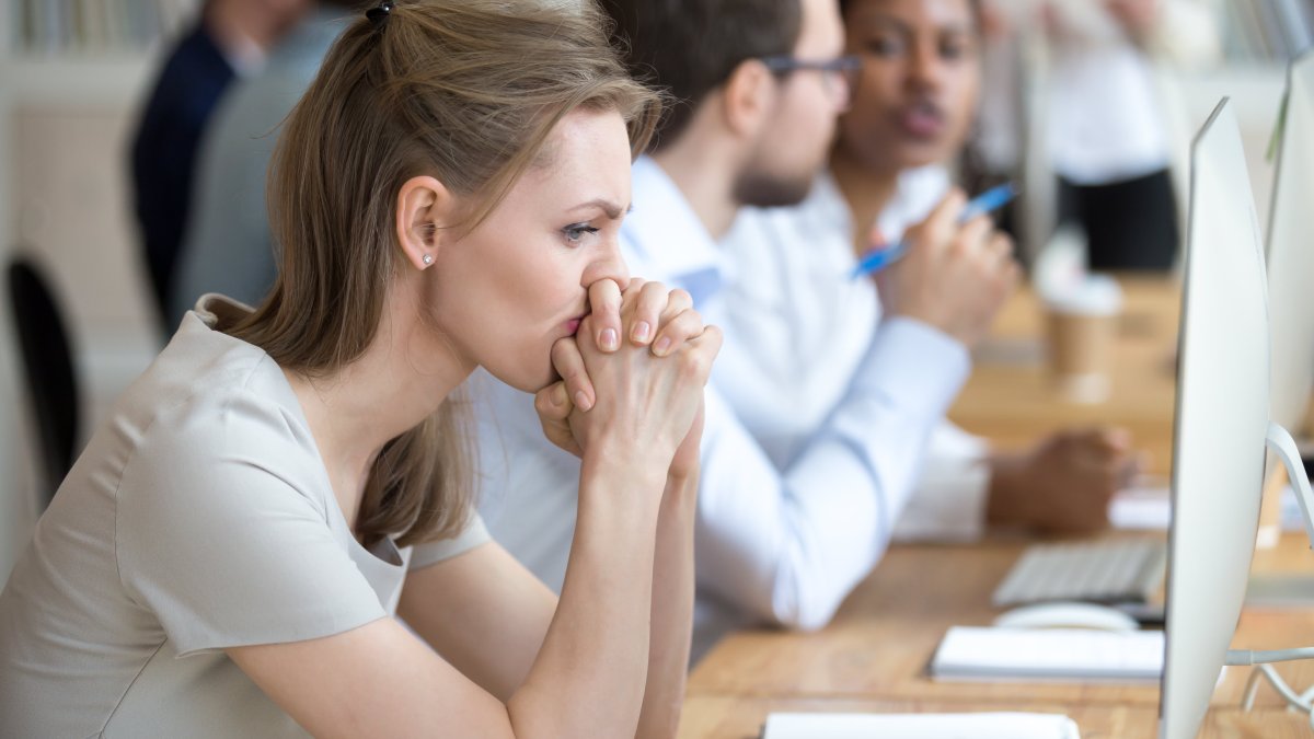 Is 'Quiet Quitting' a Good Idea? Here's What Workplace Experts Say – NBC Chicago - Vimarsana News