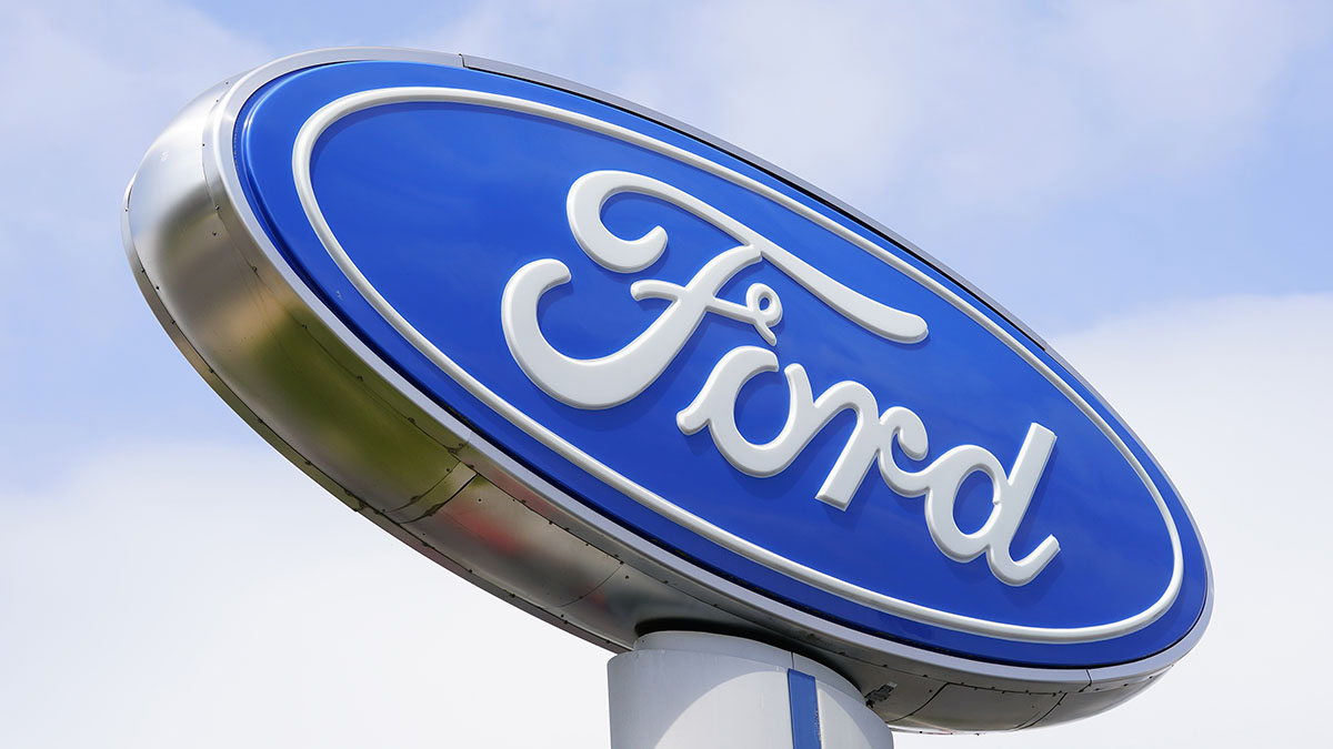 Ford Recalls SUVs; Heating And Cooling Fans Can Catch Fire – NBC Chicago