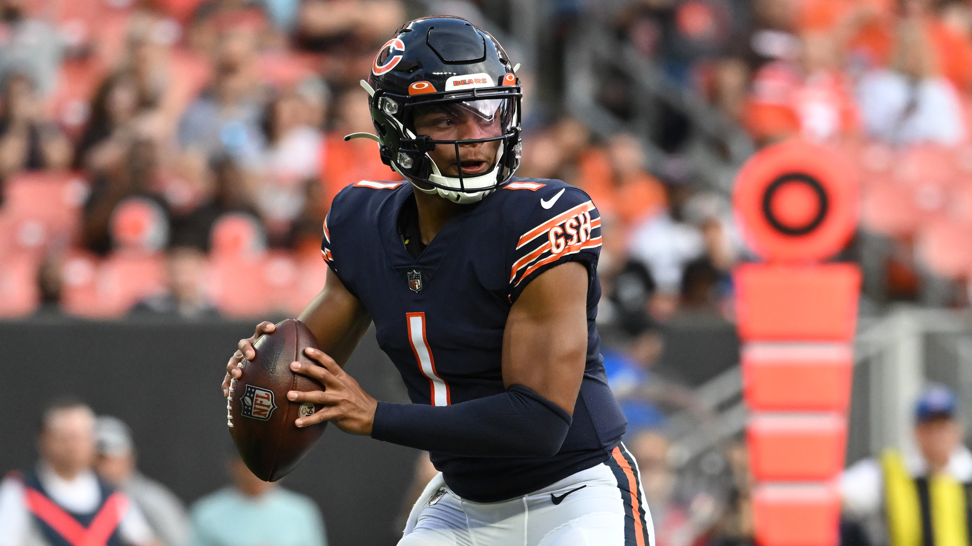 Justin Fields Clarifies Comments About Bears Fans