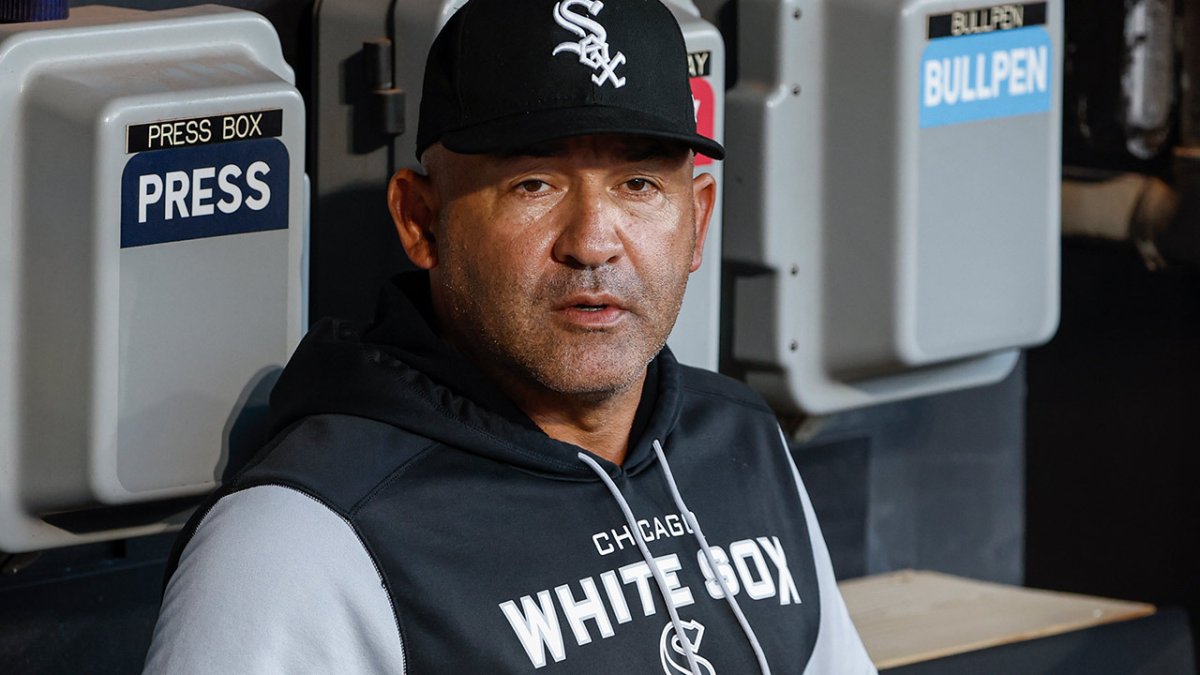 White Sox Acting Manager Miguel Cairo Ejected From Twins Opener