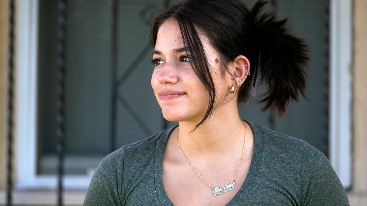 Surge of Teens Getting IUDs, Implanted Birth Control After Roe Overturned - Vimarsana News