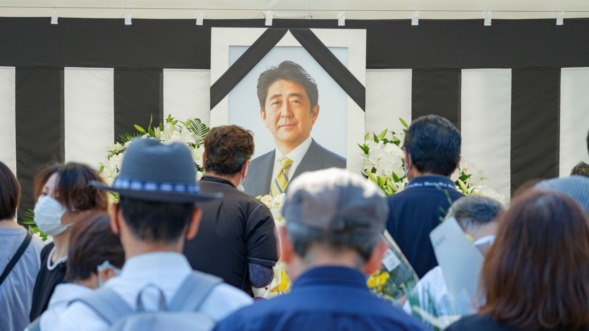 Tensed Japan holds funeral for murdered ex-leader Shinzo Abe – NBC Chicago