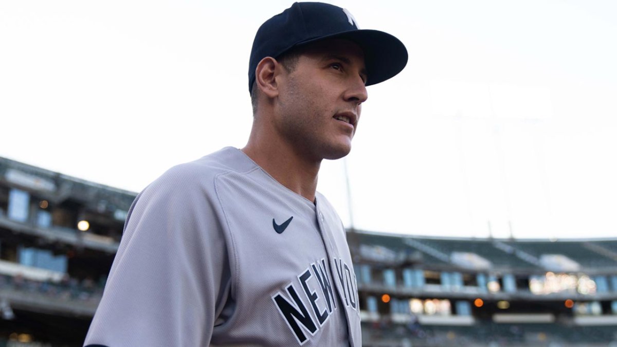 Cubs Have Fun With Anthony Rizzo’s Historic ‘Managerial Debut’ – NBC ...