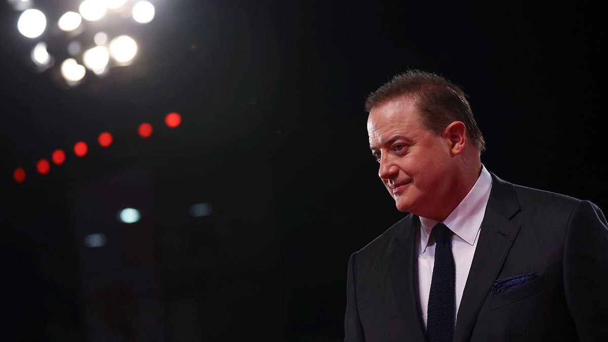 Brendan Fraser Celebrated for Comeback Role in 'The Whale' – NBC Chicago - Vimarsana News
