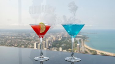 A New Bar Perched 1,000-Feet High Hits Chicago