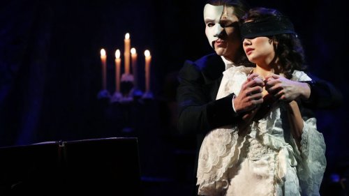 'Phantom of the Opera,' Longest-Running Broadway Show, to Close After 35-Year Run