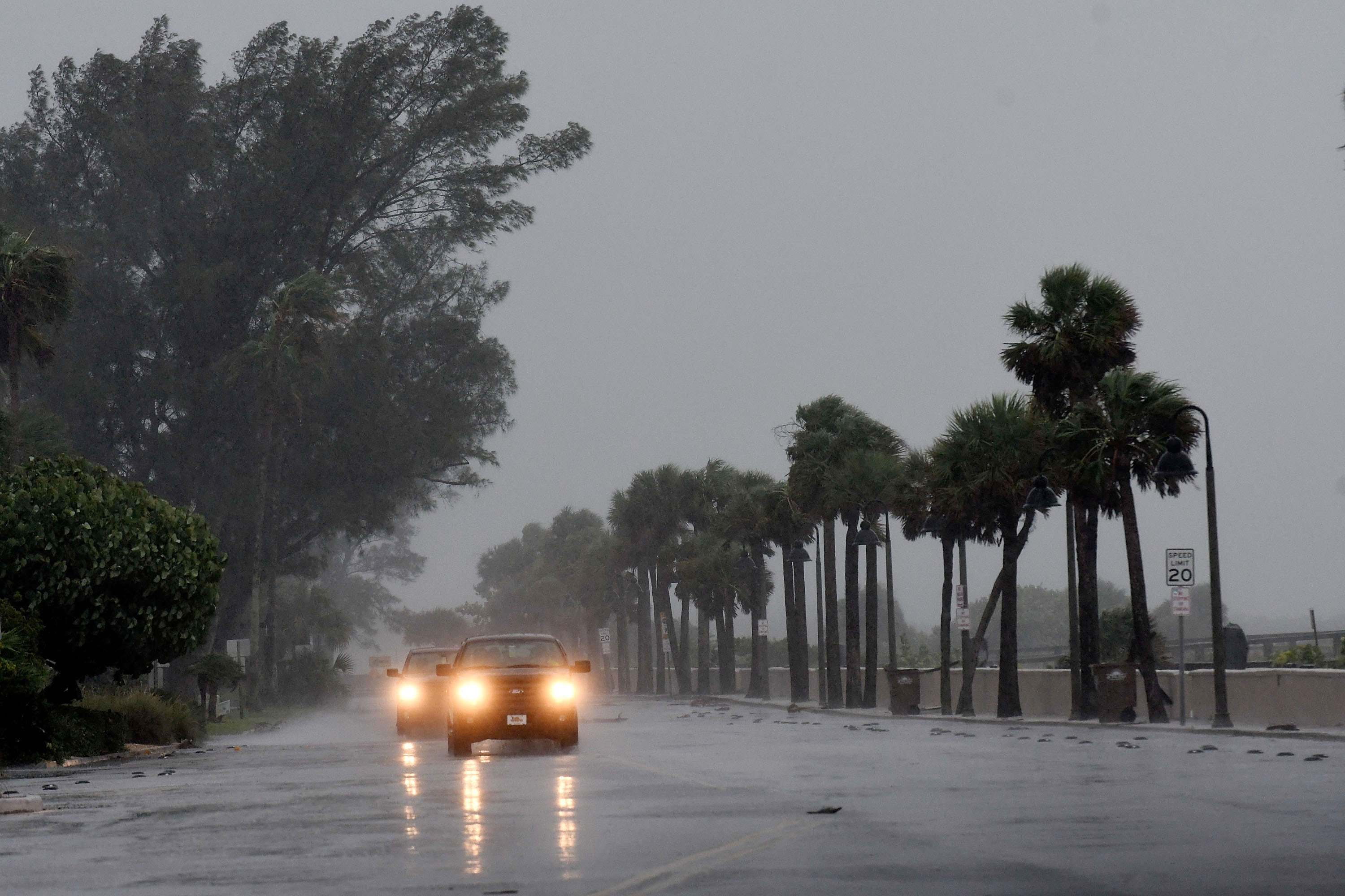 When Will Hurricane Ian Make Landfall? Live Coverage as Forecasters Say ‘Any Time'
