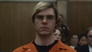 Evan Peters plays Jeffrey Dahmer in DAHMER - Monster: The Jeffrey Dahmer Story.