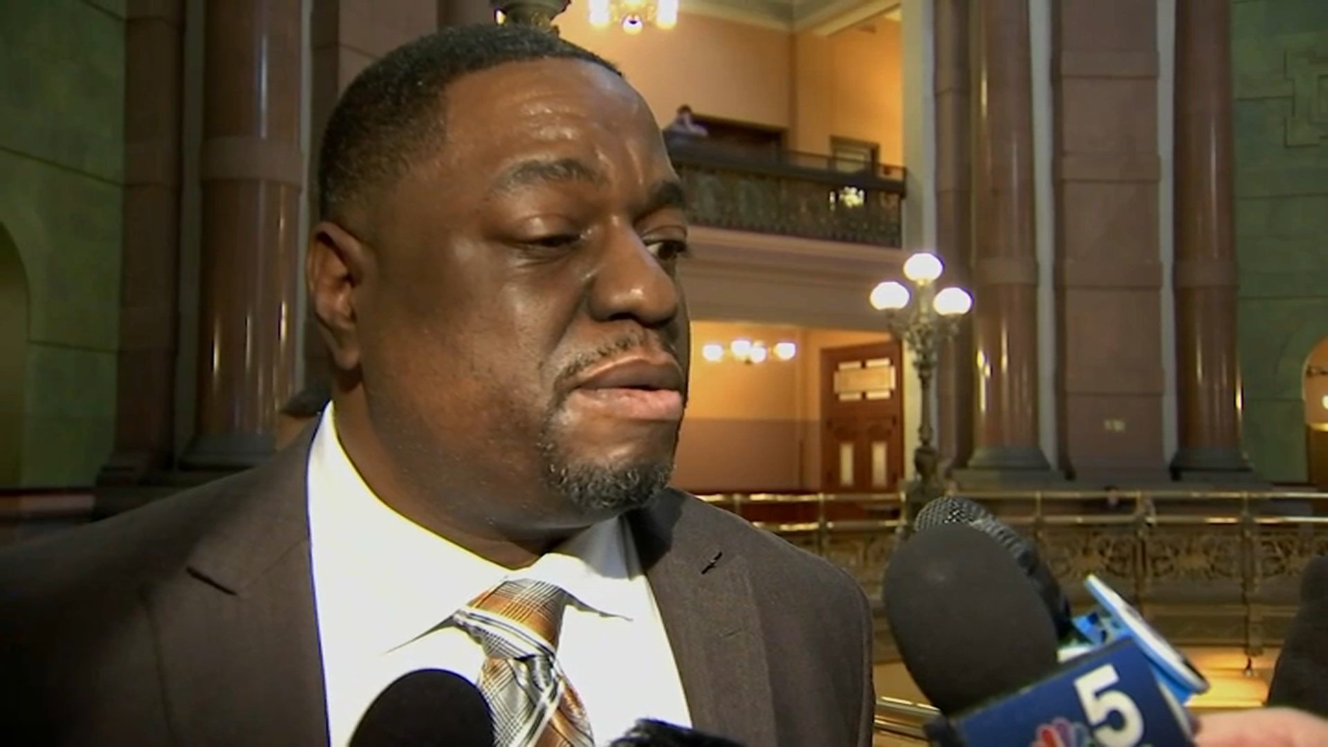 Chicago State Senator Indicted in Red-Light Camera Scandal to Appear in Court