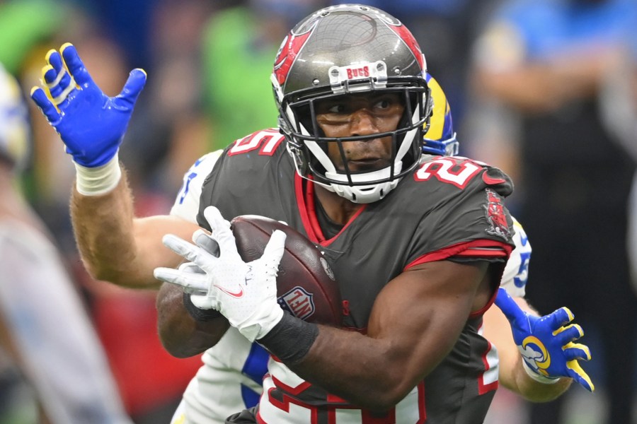 Buccaneers RB Giovani Bernard Honors Mother With School in Haiti