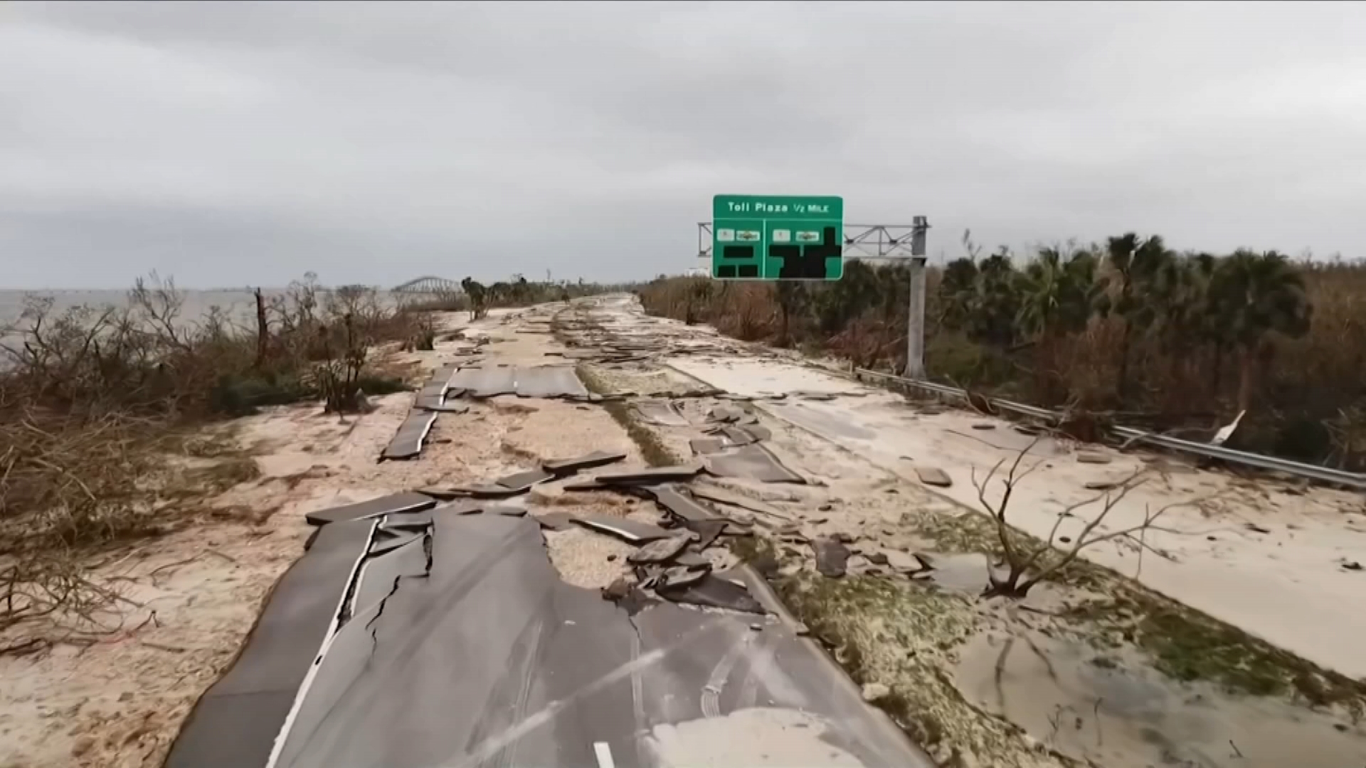 Chicago Natives Share Stories of Evacuation During Hurricane Ian