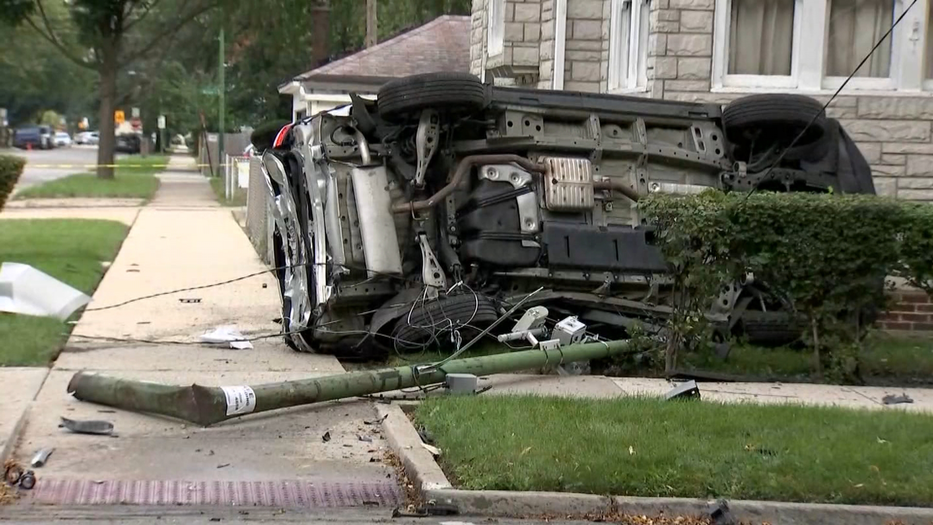 3 Injured in Strike-and-Operate Rollover Crash in Auburn Gresham, Police Say – NBC Chicago