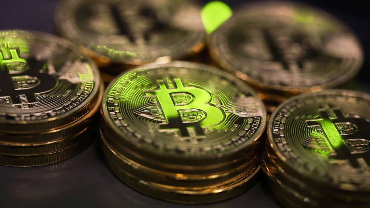 Bitcoin Falls After the Jobs Report, But Crypto Prices Are Showing Relative Stability