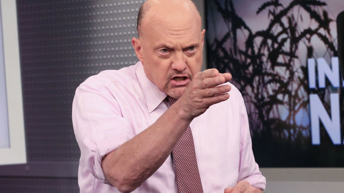 Cramer's Week Ahead: Earnings Season Heats Up and Companies Could 'Keep Flying' Barring a Severe Slowdown – NBC Chicago - Vimarsana News