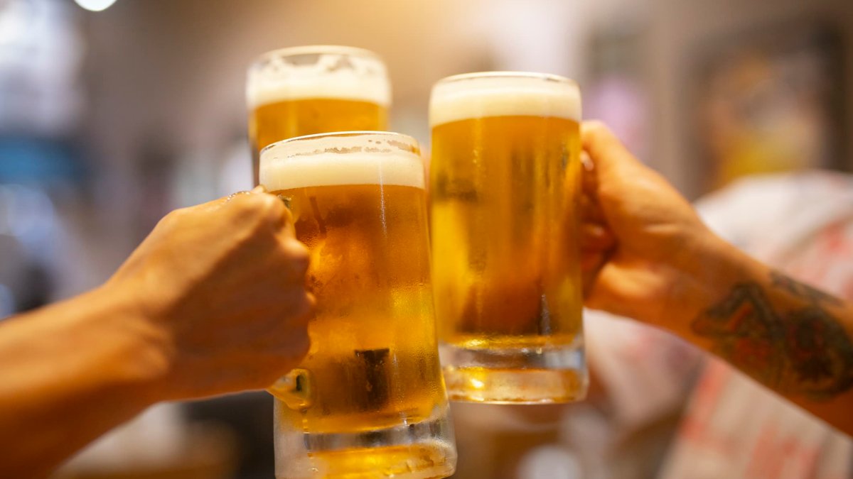 Beer Is on Pace to Lose Its Leading Share of the U.S. Alcohol Market as Spirits Surge - Vimarsana News