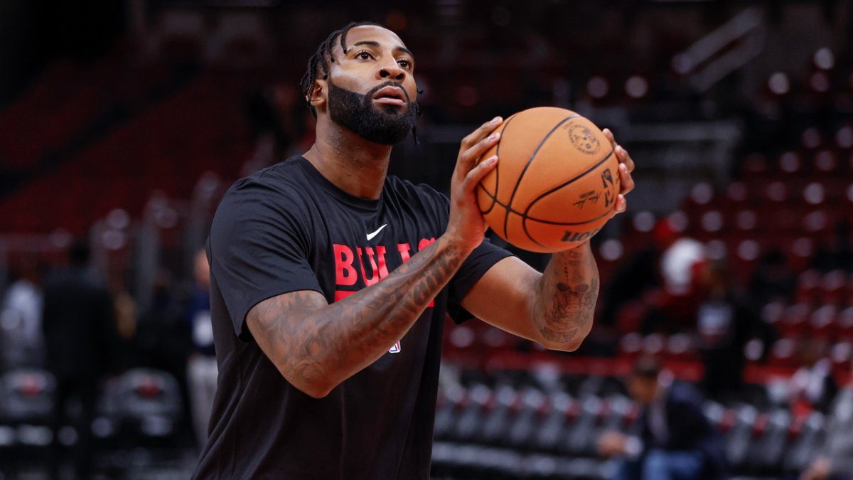 Watch Bulls’ Andre Drummond take down three three-pointers in the preseason game – NBC Chicago