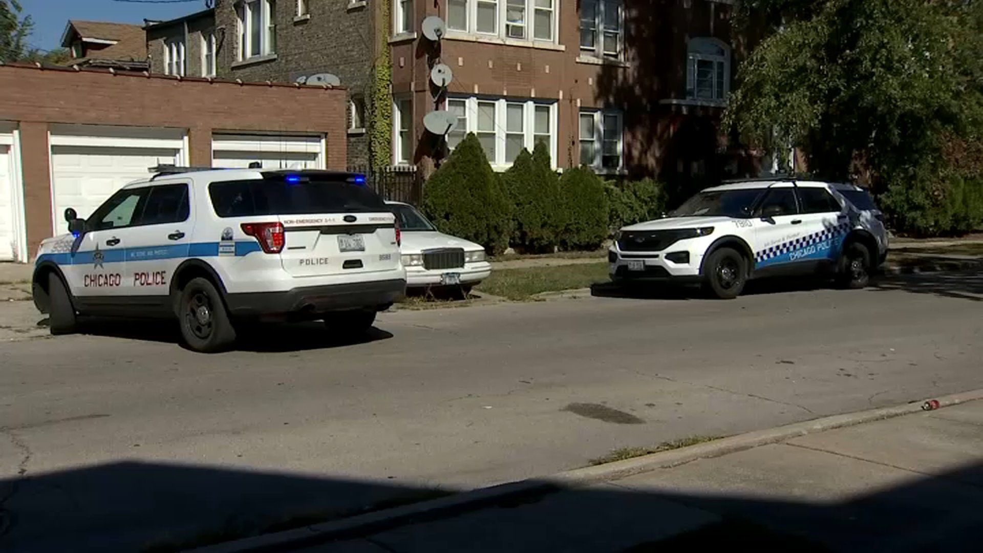 Boy, 7, Shot After Relatives Confront Man Breaking Into Family's Vehicle, Chicago Police Say