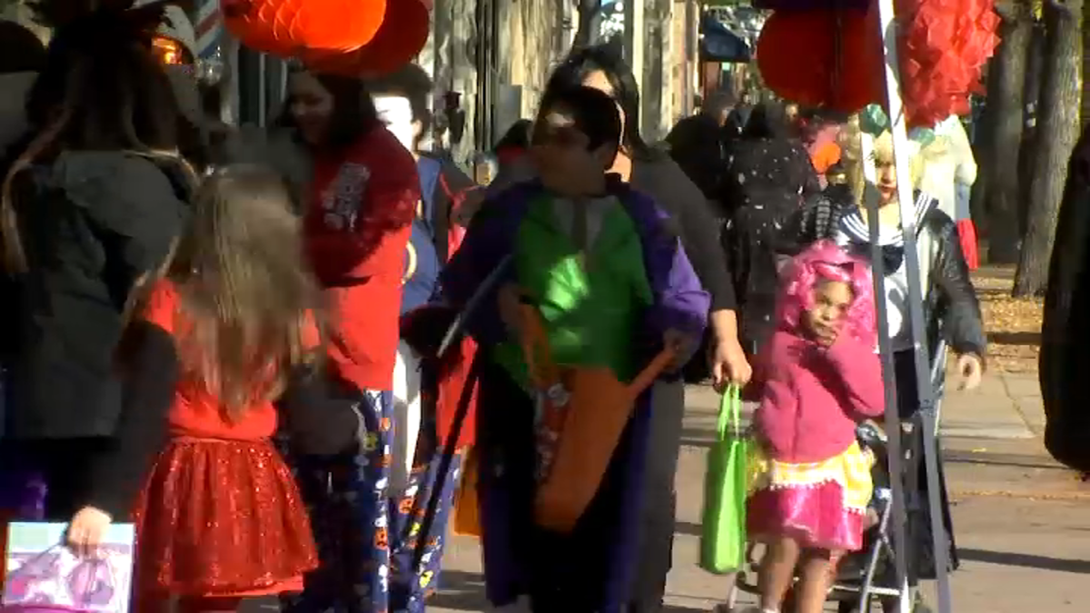 Street Closures, Safety Plans Announced For Halloween Events in Chicago