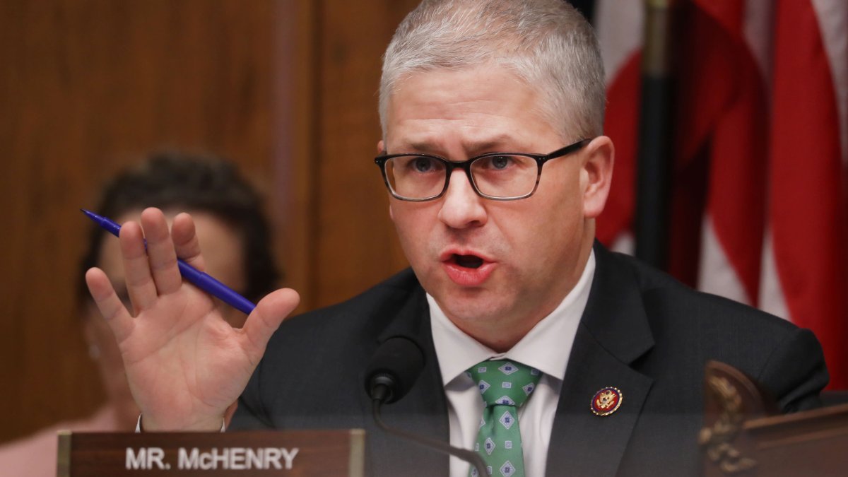 Key House Lawmaker Calls Collapse of Crypto Exchange FTX 'a Dumpster Fire' as Financial Services Committee Investigates – NBC Chicago - Vimarsana News