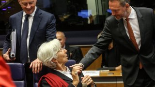 The euro zone is to discuss changing its fiscal rules – a task that could have market repercussions.