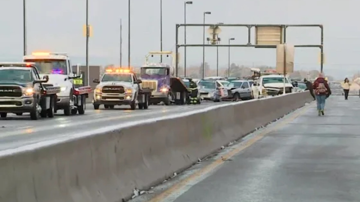 At Least 100 Cars Involved in Denver Crash Due to Icy Roads – NBC Chicago