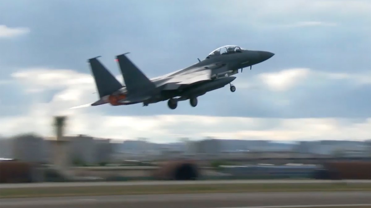 North Korea and South Korea Scramble Warplanes Near Border – NBC Chicago - Vimarsana News
