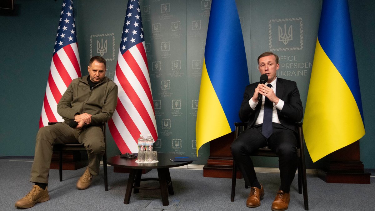 US to Send $400 Million More to Ukraine in Military Aid – NBC Chicago - Vimarsana News