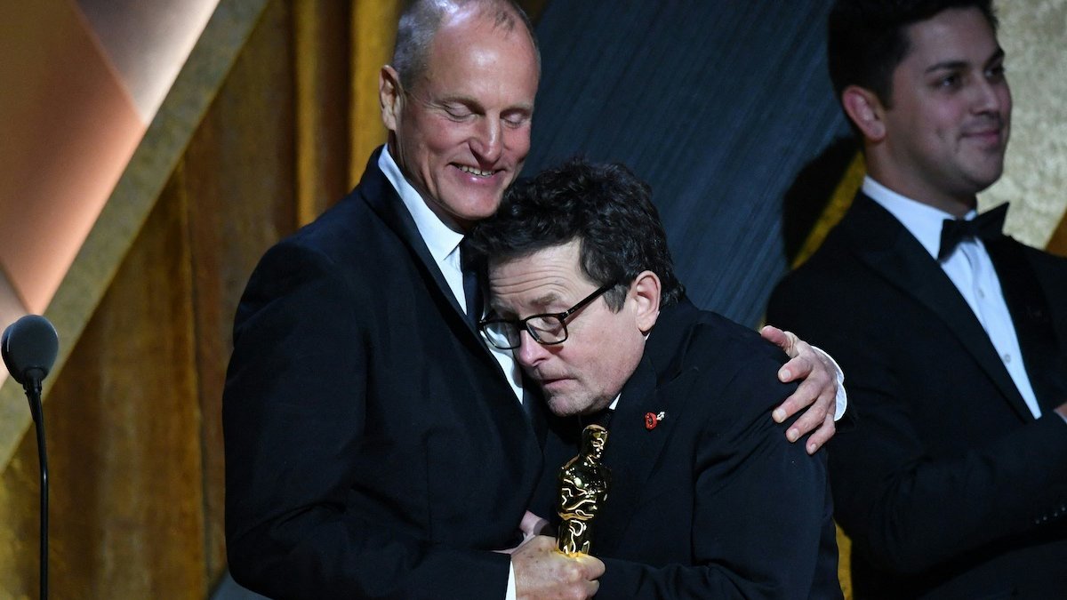 Michael J Fox Honored By Family Former Co stars At Emotional Governor 