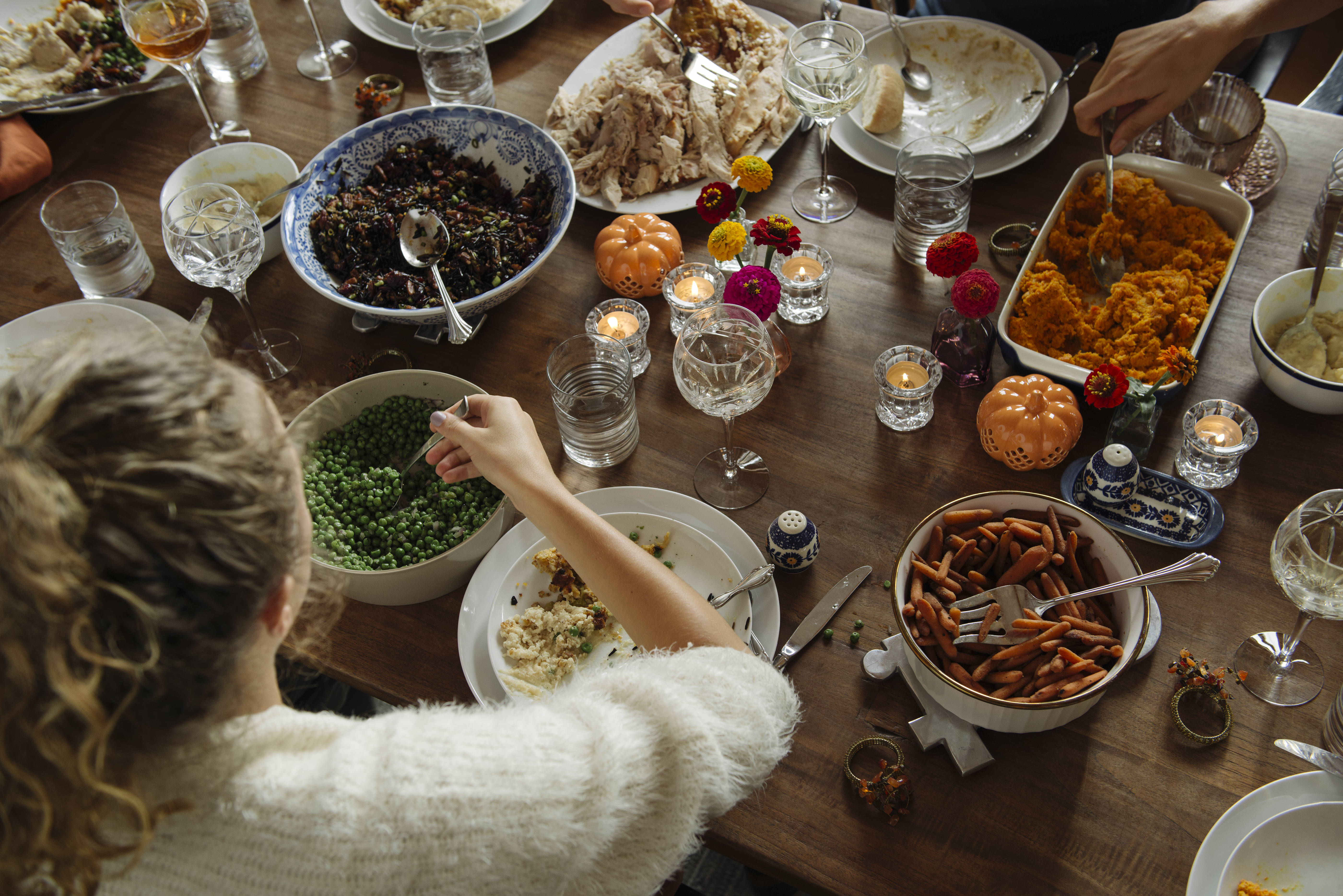 Should You Gather for Thanksgiving as Respiratory Viruses Surge? – NBC Chicago