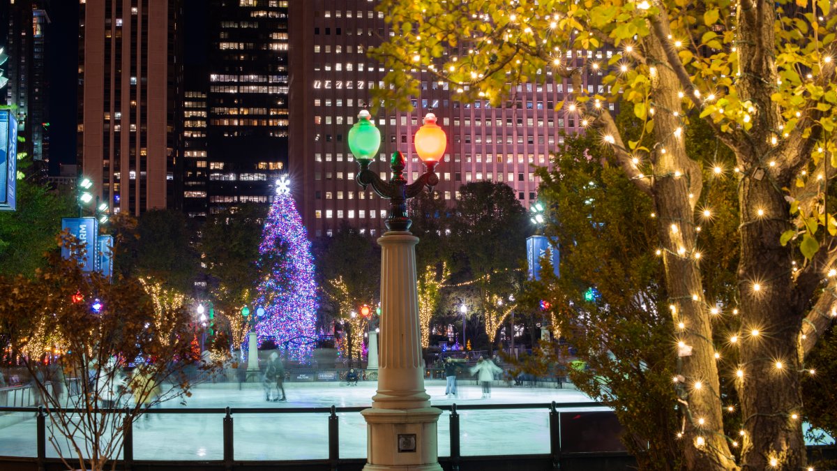 From Chicago's Tree Lighting Ceremony, to Christkindlmarkets, to