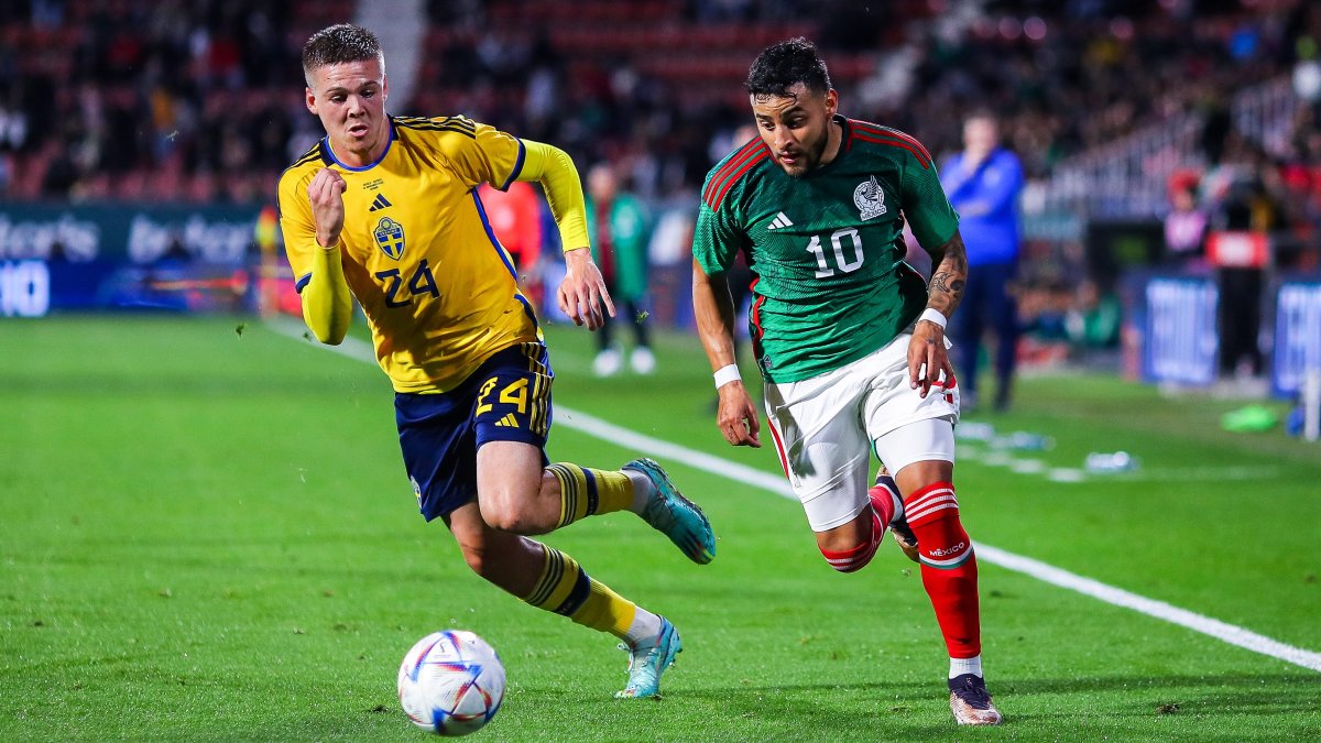 Mexico Loses to Sweden 21 in Final Friendly Before 2022 World Cup