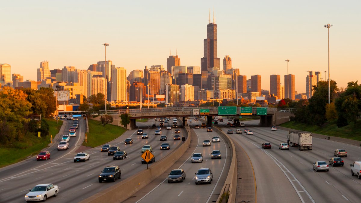 ‘Major delays’ expected for Chicago drivers as Kennedy Expressway construction to close lanes soon – NBC Chicago